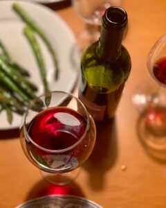 clear short-stem wine glasses